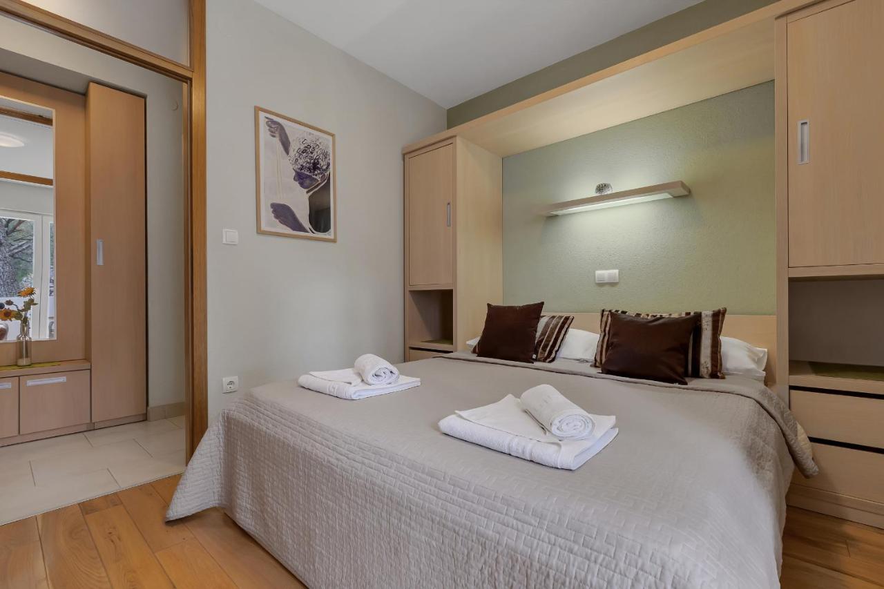 Apartments Vranjes Deluxe Brela Eksteriør billede